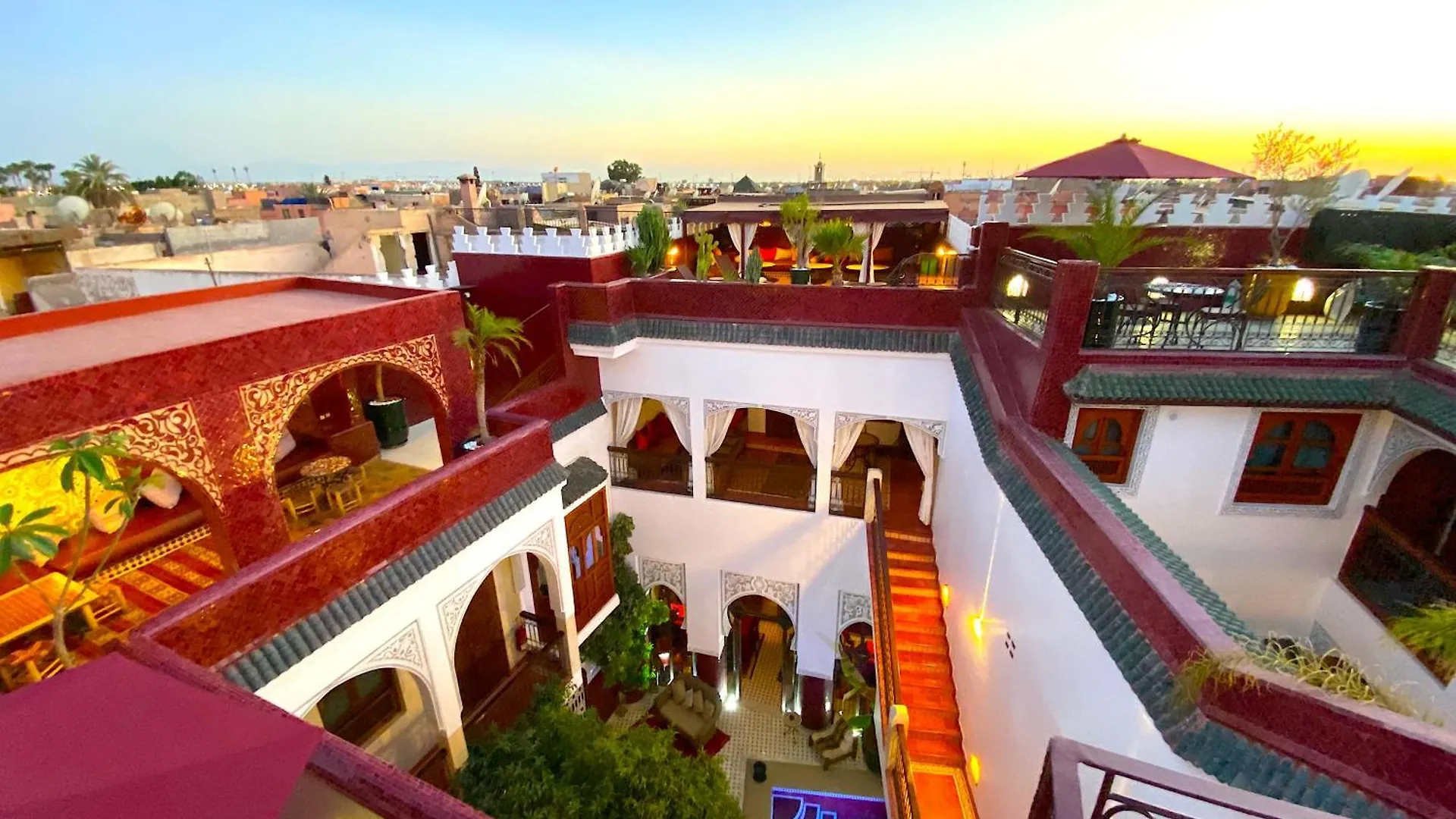 Riad La Perle Rouge مراكش